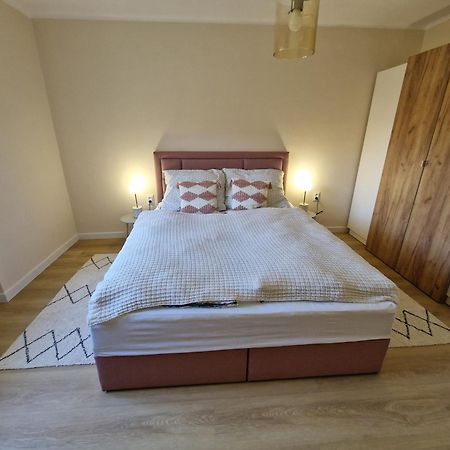 City Center Apartment - Self Check-In Spisska Nova Ves Ngoại thất bức ảnh